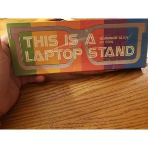 Aluminium laptop stand